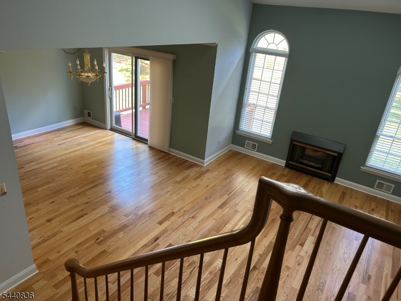 42 Myrtle Ct Property Photo 6