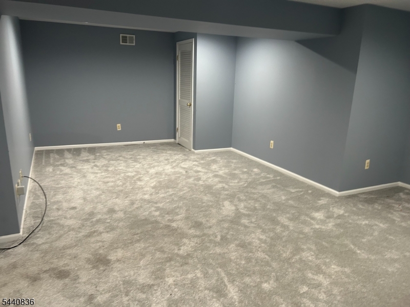 42 Myrtle Ct Property Photo 16