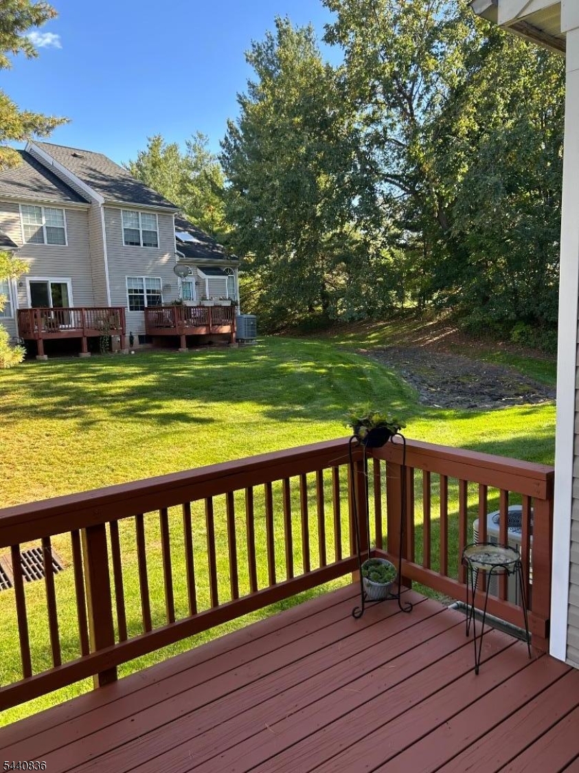 42 Myrtle Ct Property Photo 18