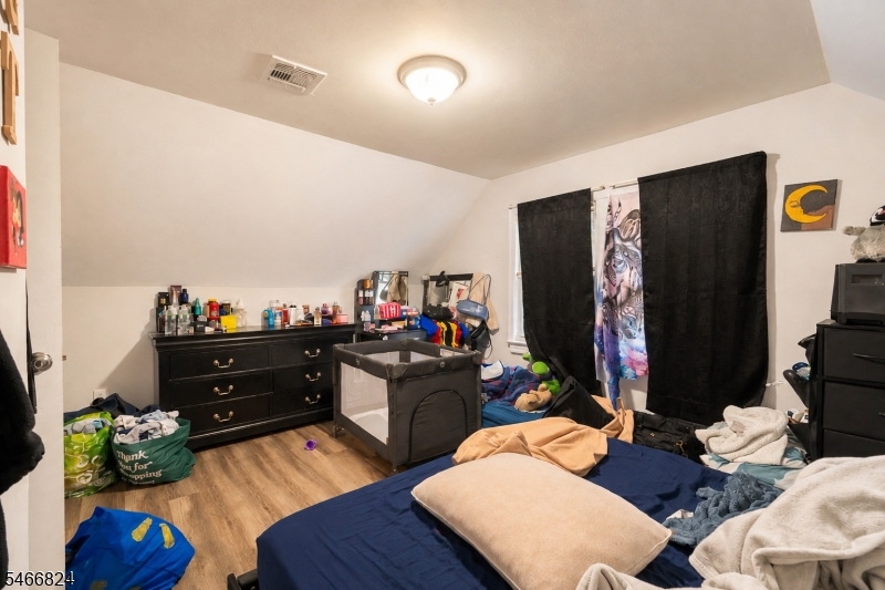 52 Thomas St Property Photo 25