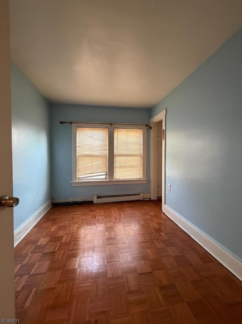188 Floyd St Property Photo 7
