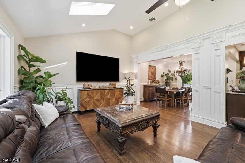 9 Ponderosa Pl Property Photo 4