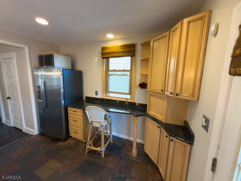 107 Sheridan Ave Property Photo 29