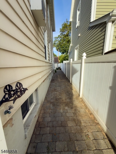 107 Sheridan Ave Property Photo 33