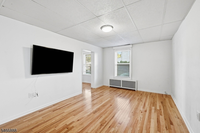 123 Monroe St Property Photo 2