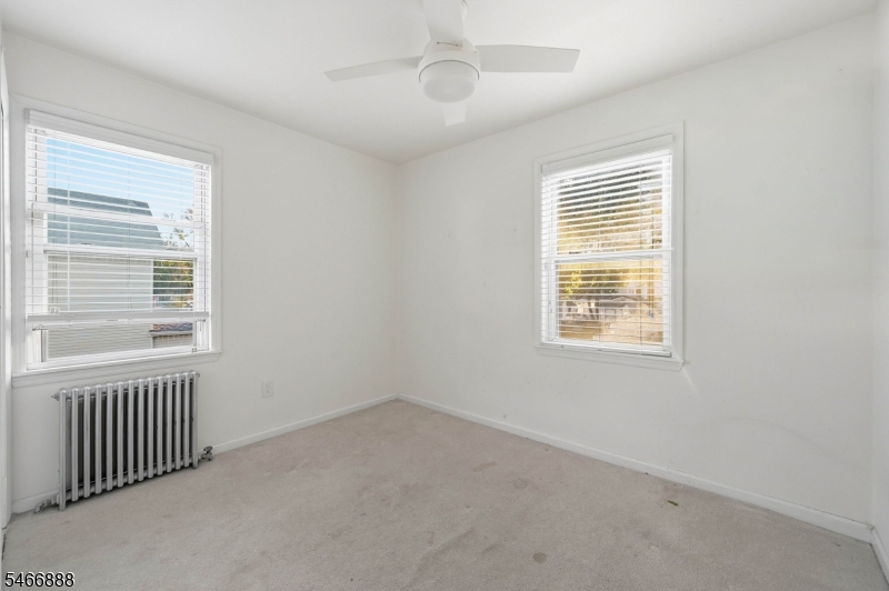 123 Monroe St Property Photo 12