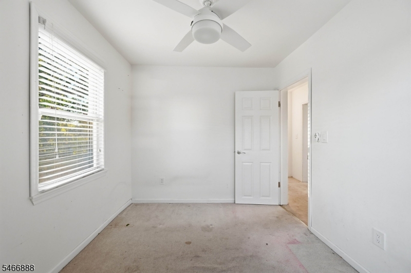123 Monroe St Property Photo 15