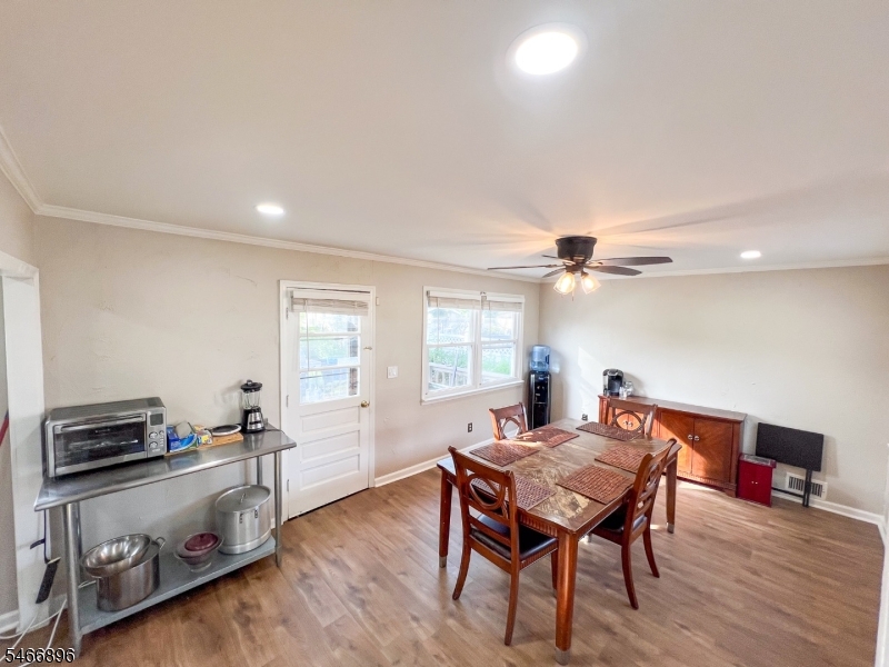 45 Semel Ave Property Photo 5