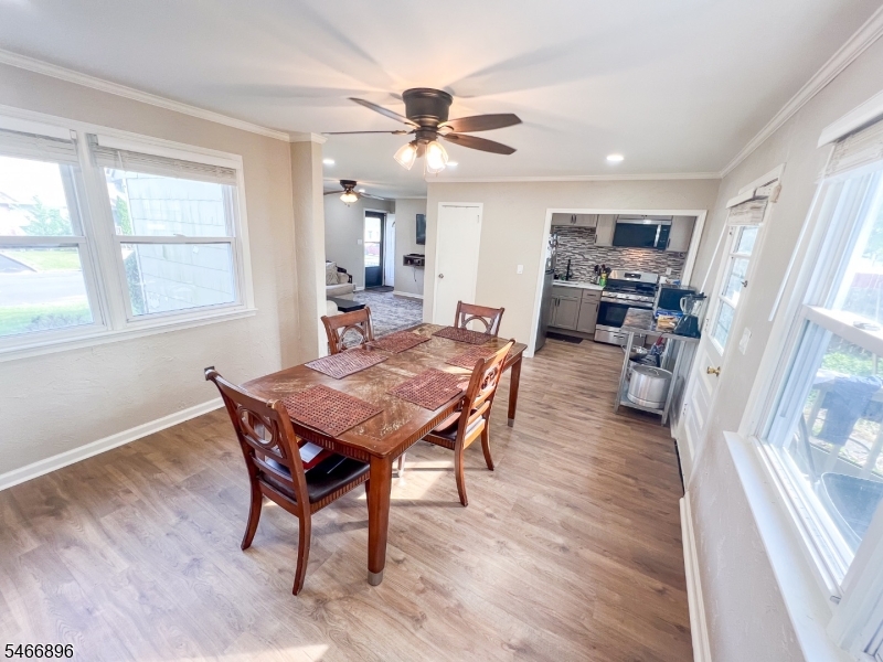 45 Semel Ave Property Photo 7