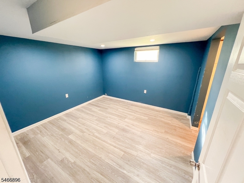 45 Semel Ave Property Photo 17