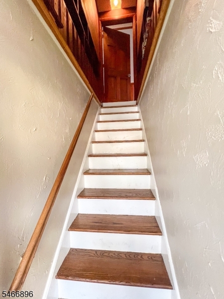 45 Semel Ave Property Photo 20