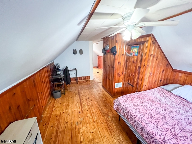 45 Semel Ave Property Photo 26