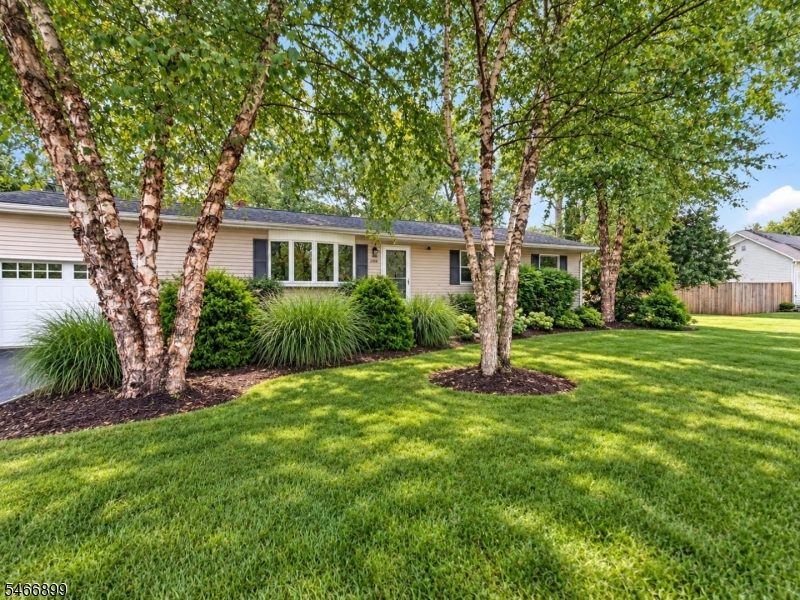 108 S Triangle Rd Property Photo 1