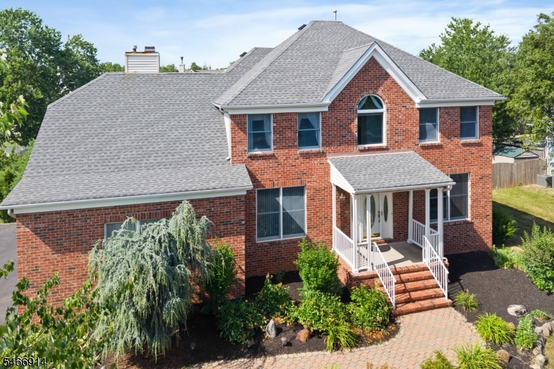 22 Wesley Rd Property Photo 1