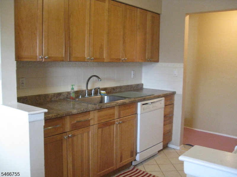 1300 Rock Ave J5 Property Photo 6