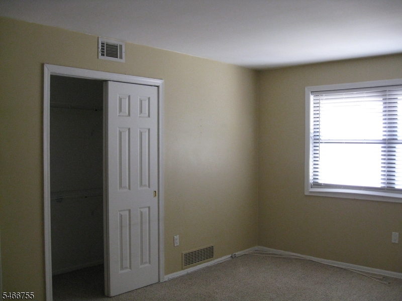 1300 Rock Ave J5 Property Photo 13