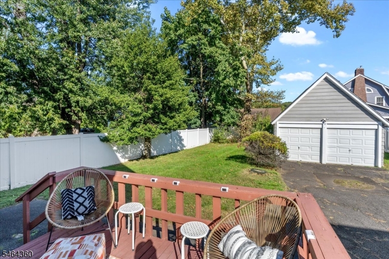 1133 Hillside Ave Property Photo 8