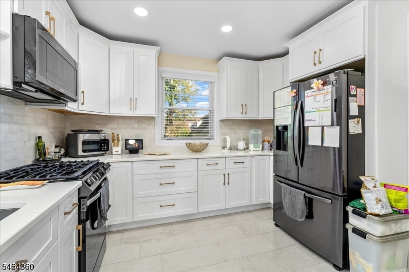 1133 Hillside Ave Property Photo 19