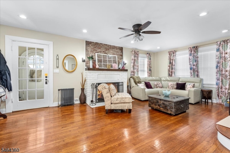 1133 Hillside Ave Property Photo 28