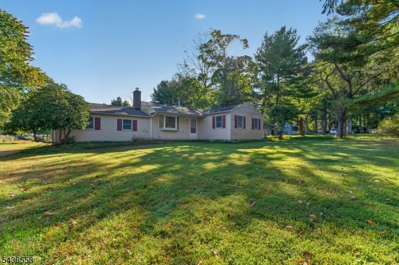102 Sliker Rd Property Photo 2