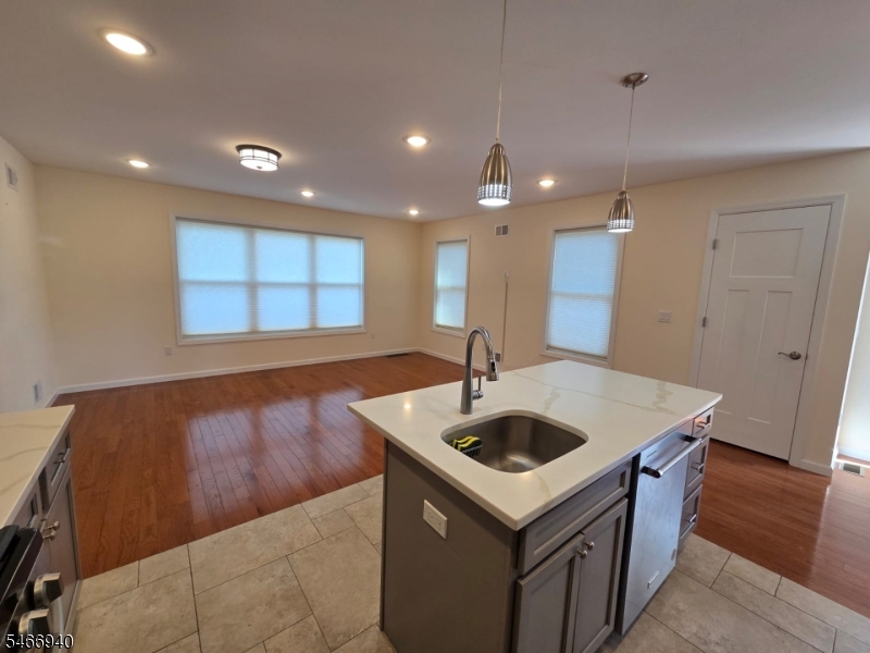 24 Sidney Ave Property Photo 2