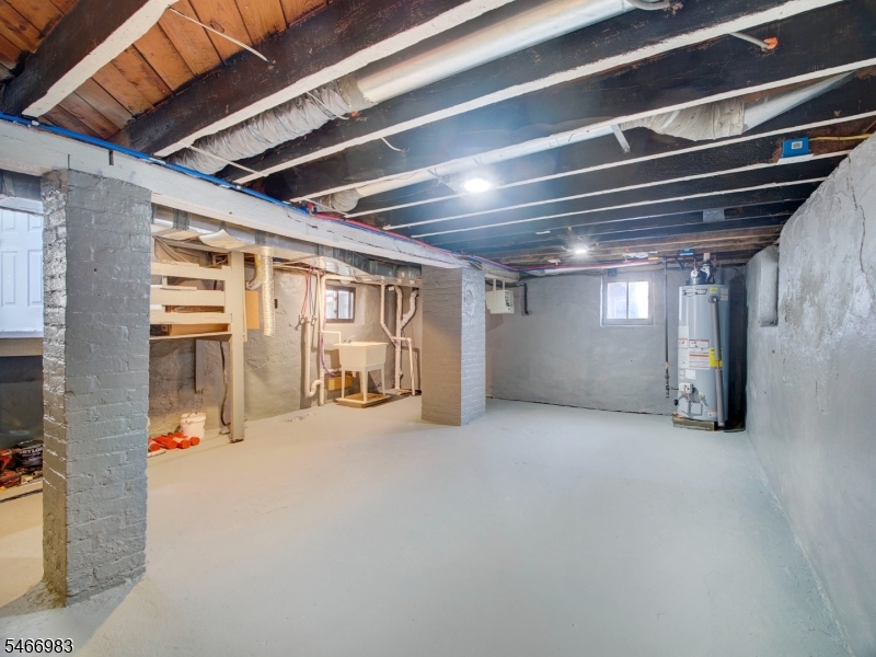 62 High St Property Photo 19