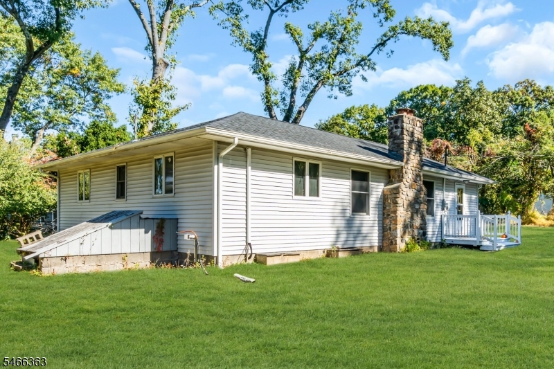 632 Dorothy Ln Property Photo 24
