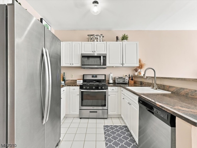 40 Constitution Way 201 Property Photo 9