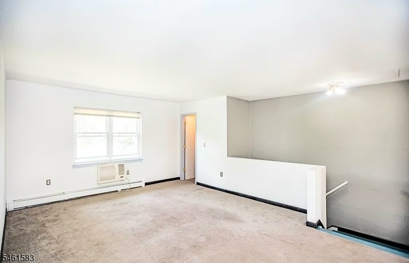 1130 Valley Rd Property Photo 7