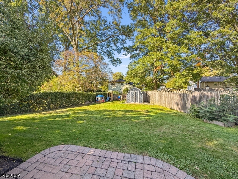 2 Buckingham Dr Property Photo 37
