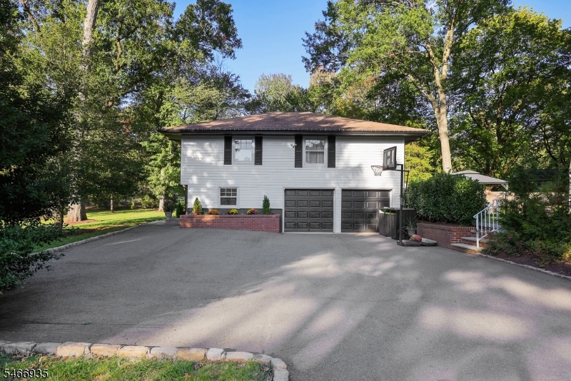 62 Guinard Dr Property Photo 38