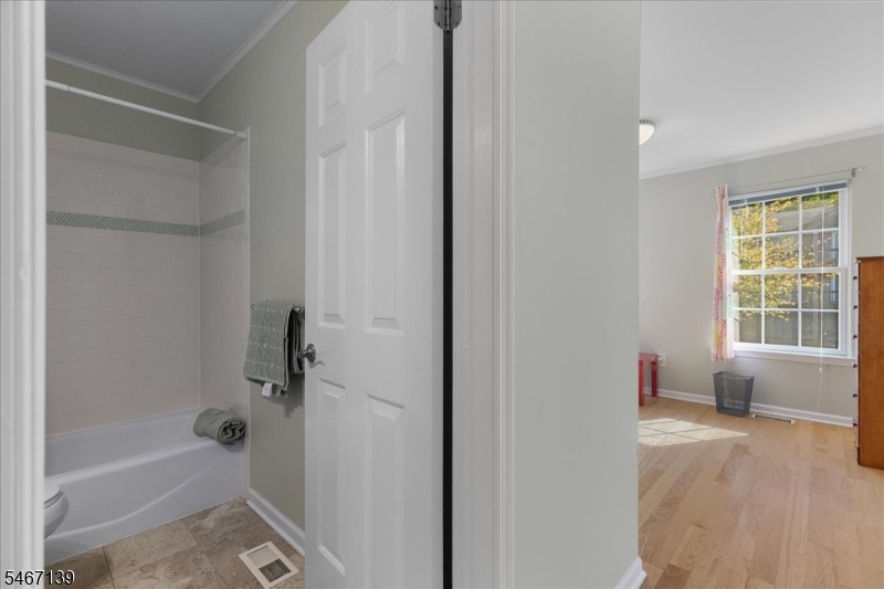 44 Watertown Ct Property Photo 21