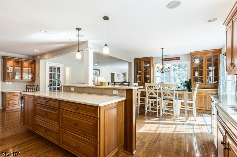 22 Sloping Hill Ter Property Photo 17