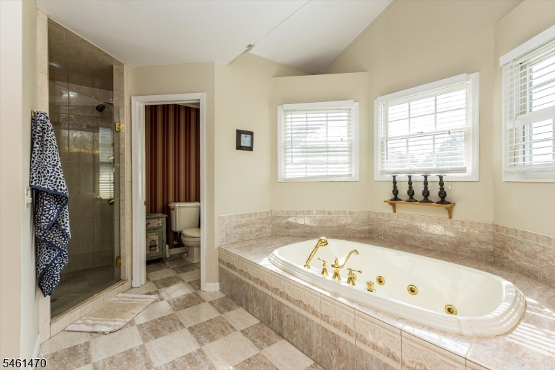 22 Sloping Hill Ter Property Photo 22