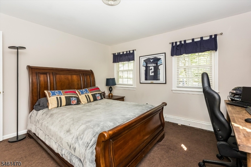 22 Sloping Hill Ter Property Photo 25