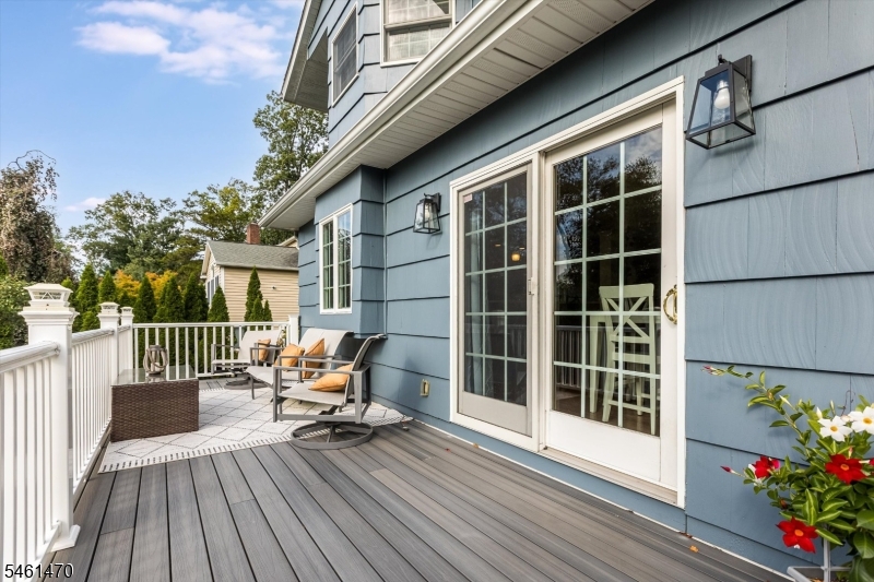 22 Sloping Hill Ter Property Photo 34