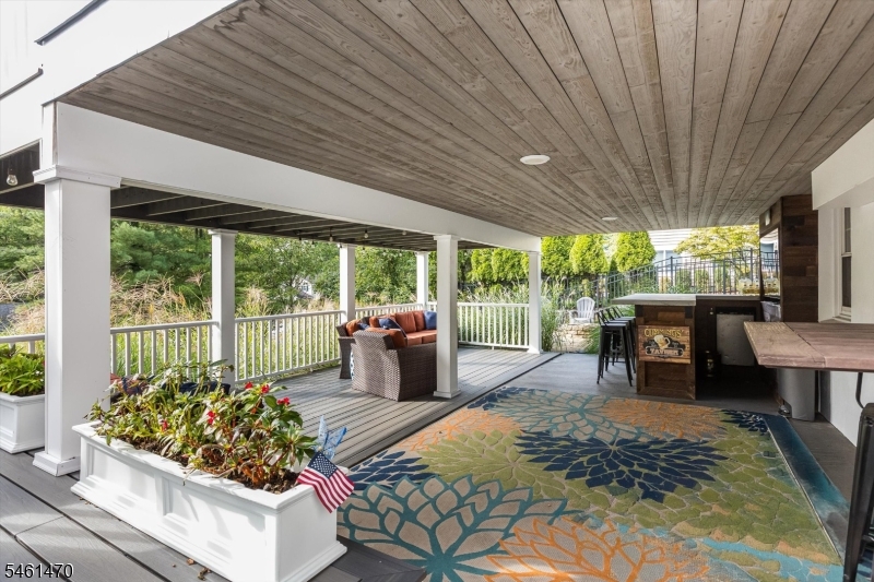 22 Sloping Hill Ter Property Photo 37