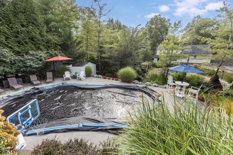 22 Sloping Hill Ter Property Photo 42
