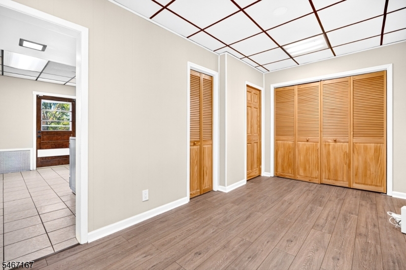 50 Oakwood Ave Property Photo 18