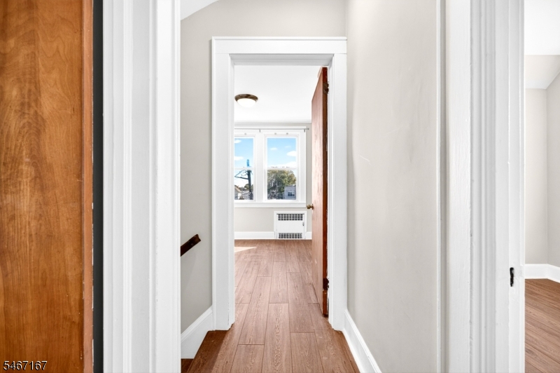 50 Oakwood Ave Property Photo 22