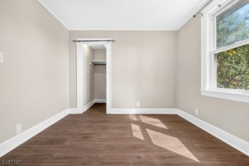 50 Oakwood Ave Property Photo 24