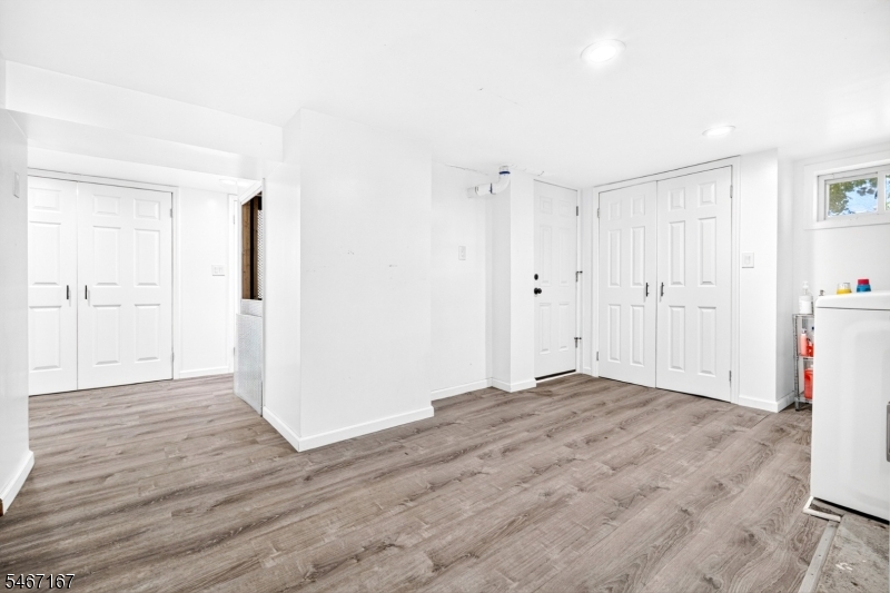 50 Oakwood Ave Property Photo 34