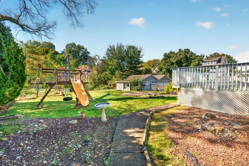 50 Oakwood Ave Property Photo 41