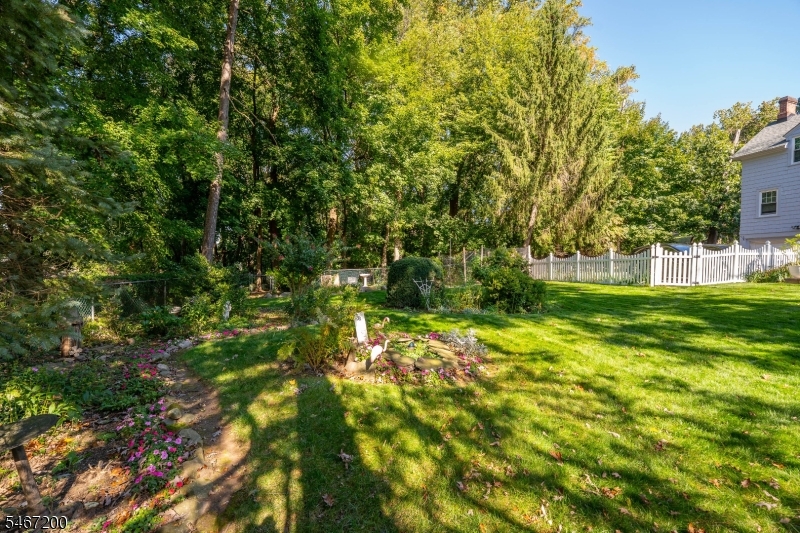 1170 Woodland Ave Property Photo 38