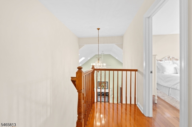 43 Stonehedge Dr Property Photo 25