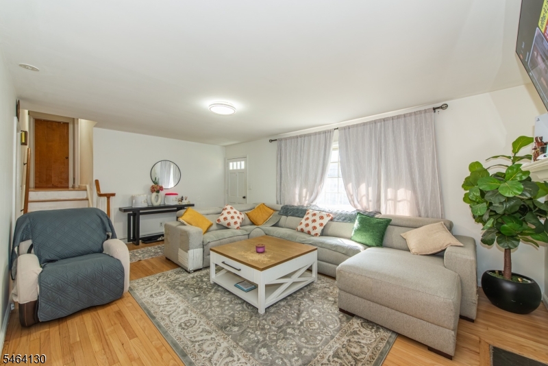 25 Sunset Ter Property Photo 7