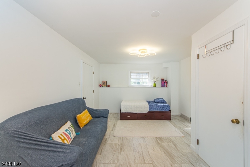 25 Sunset Ter Property Photo 22