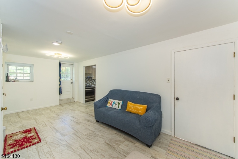25 Sunset Ter Property Photo 23