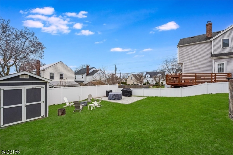 36 Hoover St Property Photo 19