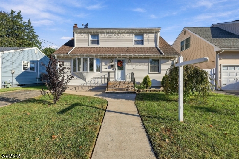 277 Orchard St Property Photo 2